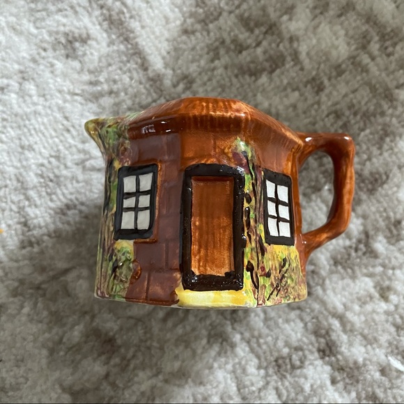 Vintage English China Cottage Milk Jar - Picture 1 of 4